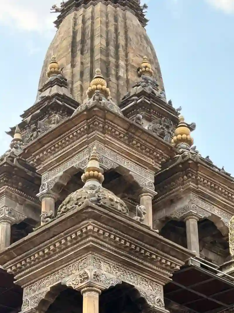 Market near Krishna Mandir Patan